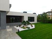 portfolio commercial thumbnail