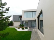 portfolio commercial thumbnail